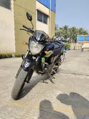 Yamaha FZs